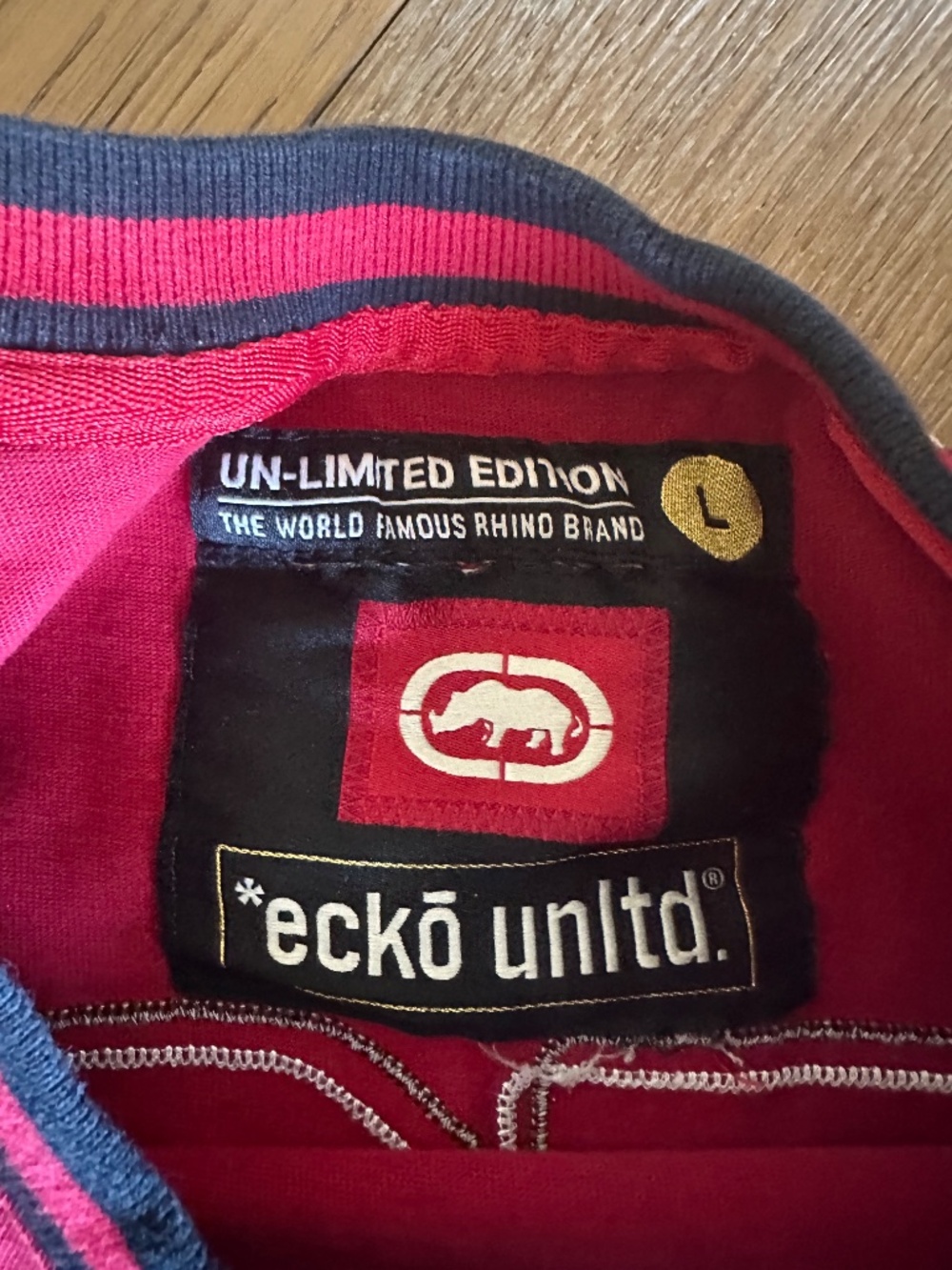 Ecko Unltd. Rhino Graphic Athletic Jersey Shirt Red Black Size Large - Picture 7 of 15